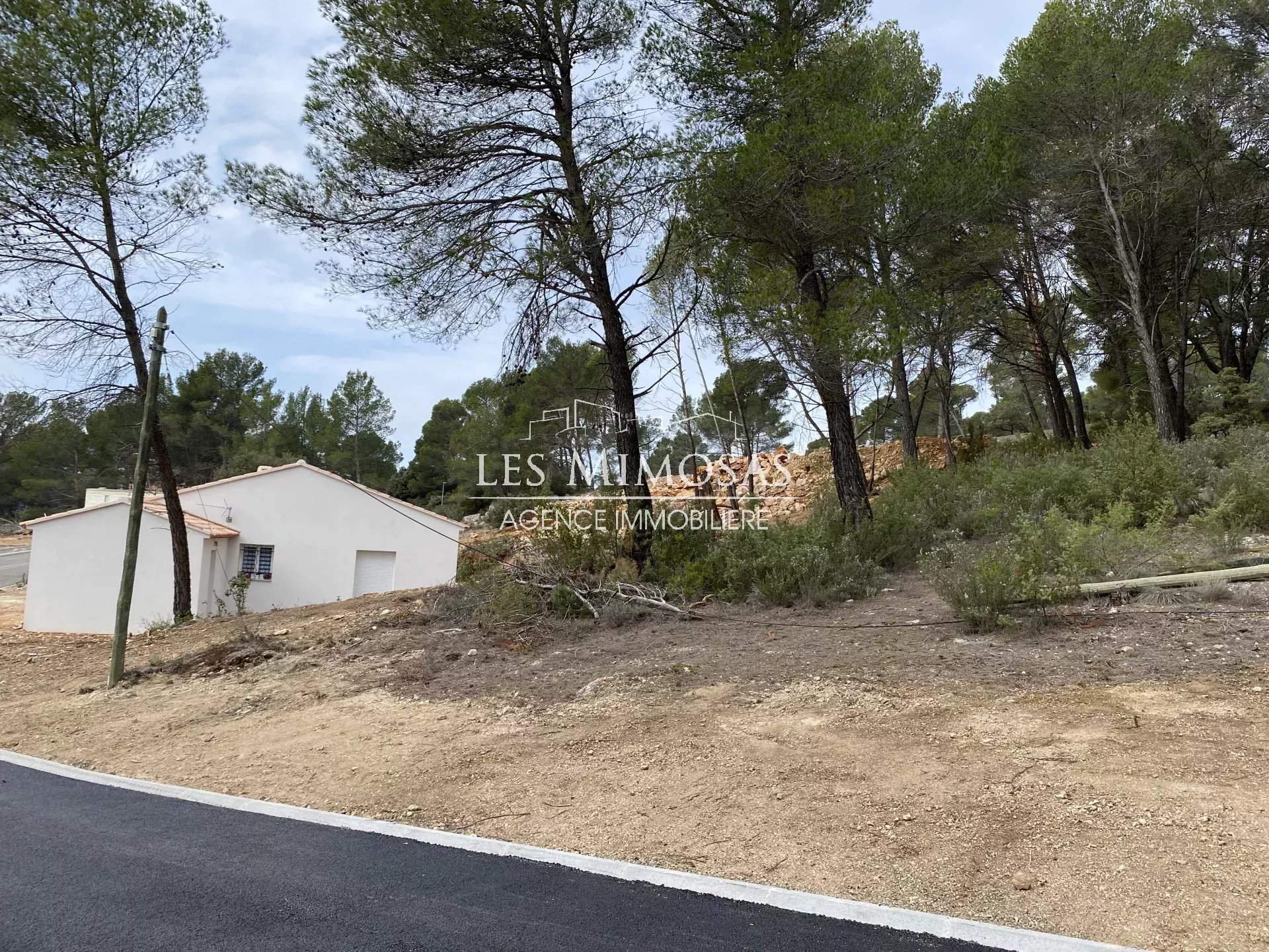 SALERNES, Terrains à bâtir viabilisés dans lotissement