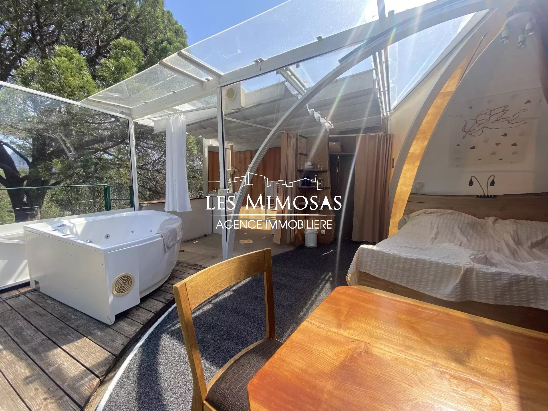 Vente Maison de 288m²  à Roquebrune-sur-Argens