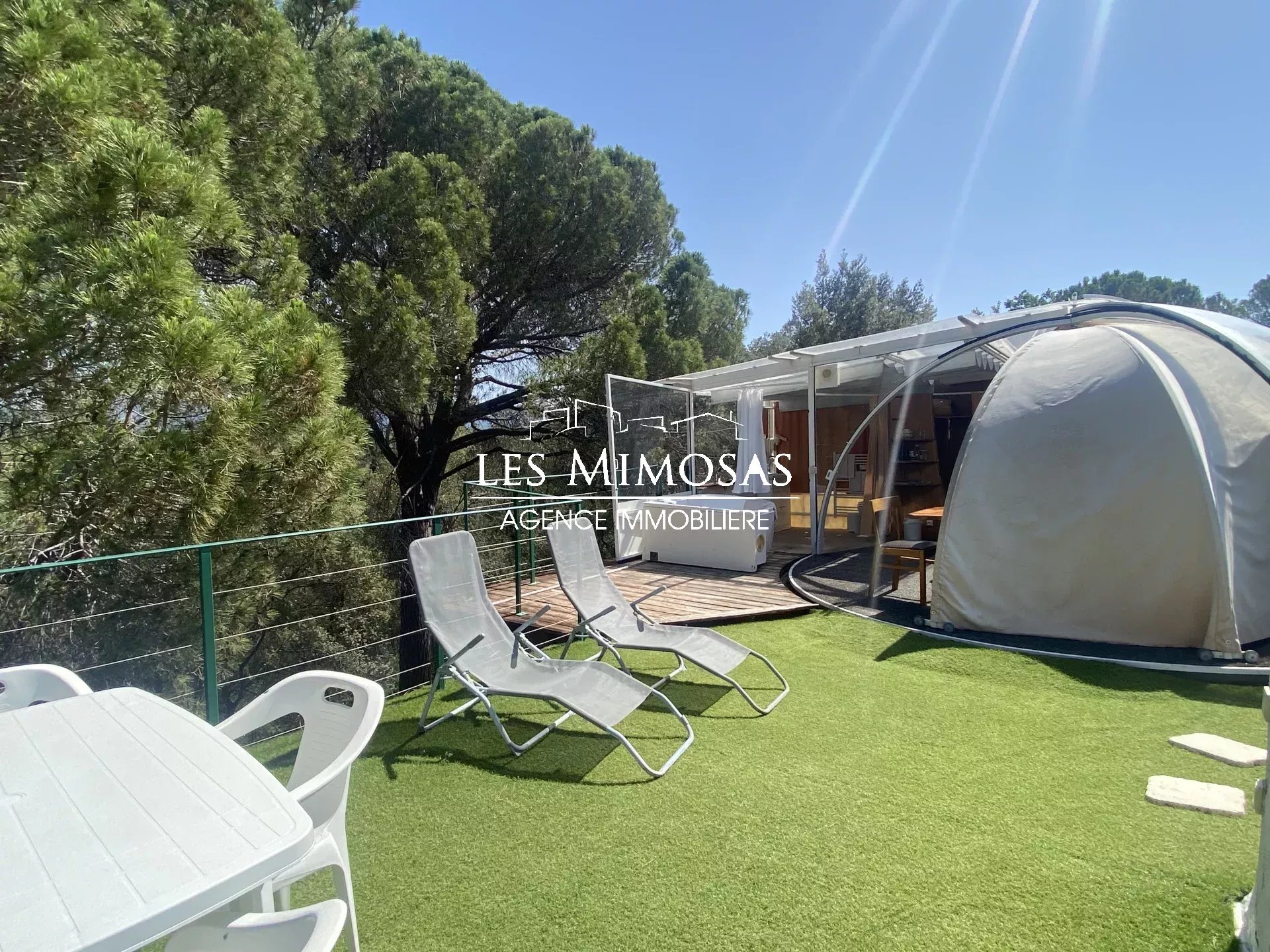 Vente Maison de 288m²  à Roquebrune-sur-Argens