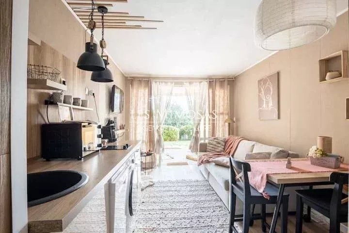 Vente Appartement de 22.53m²  à Saint-Raphaël