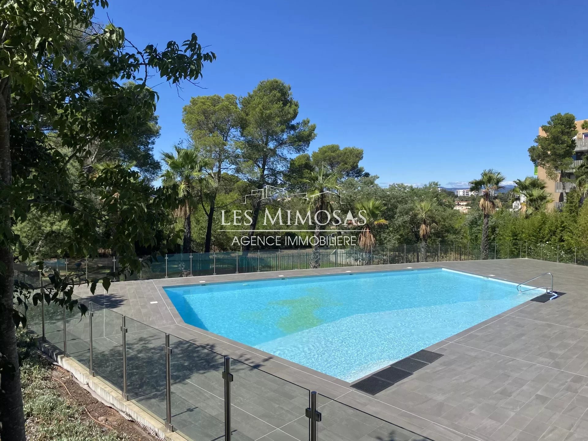 Vente Appartement de 70.28m²  à Saint-Raphaël