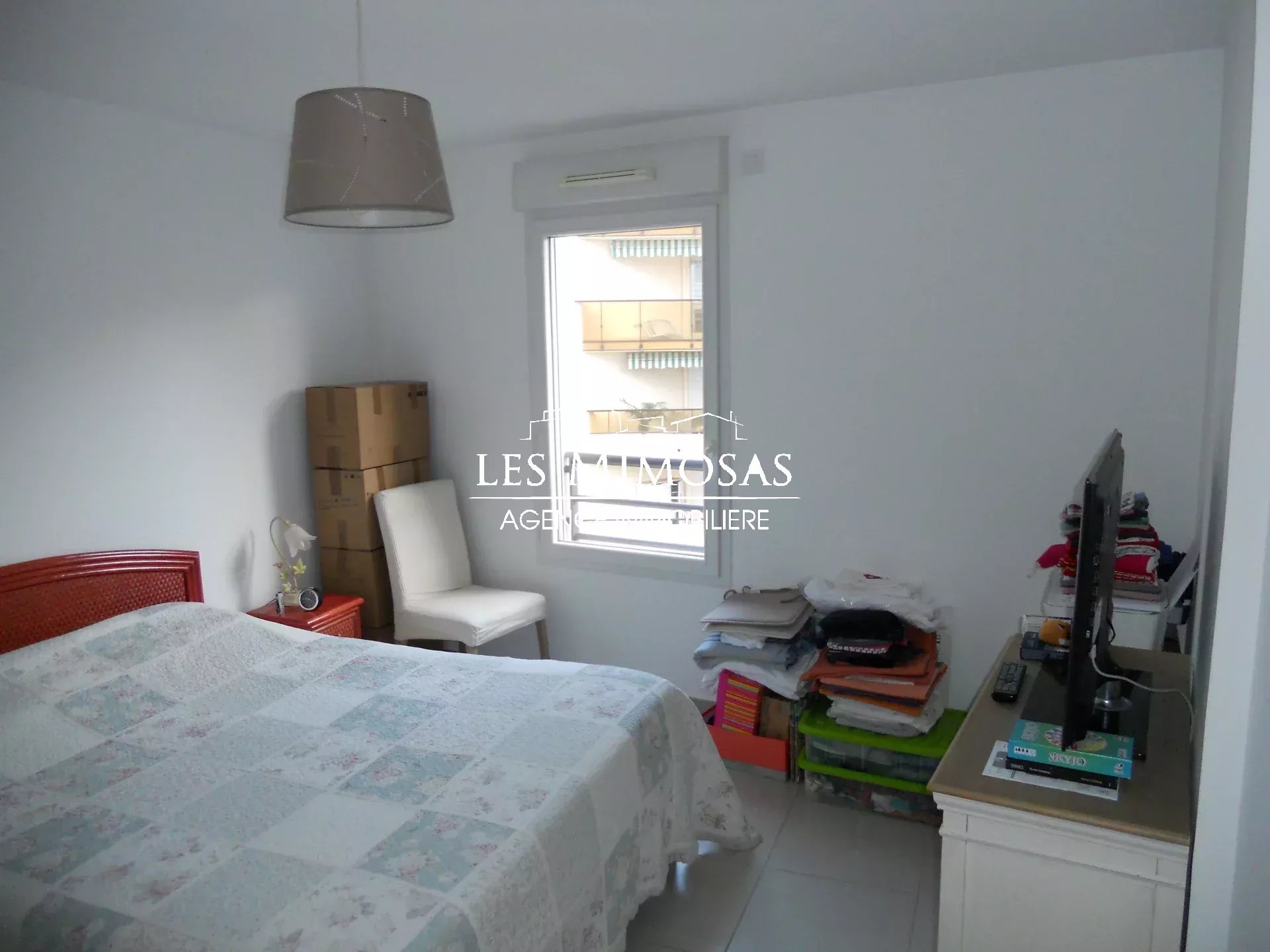 ST-RAPHAEL – centre-ville, 2 pièces récent de 47m² avec garage