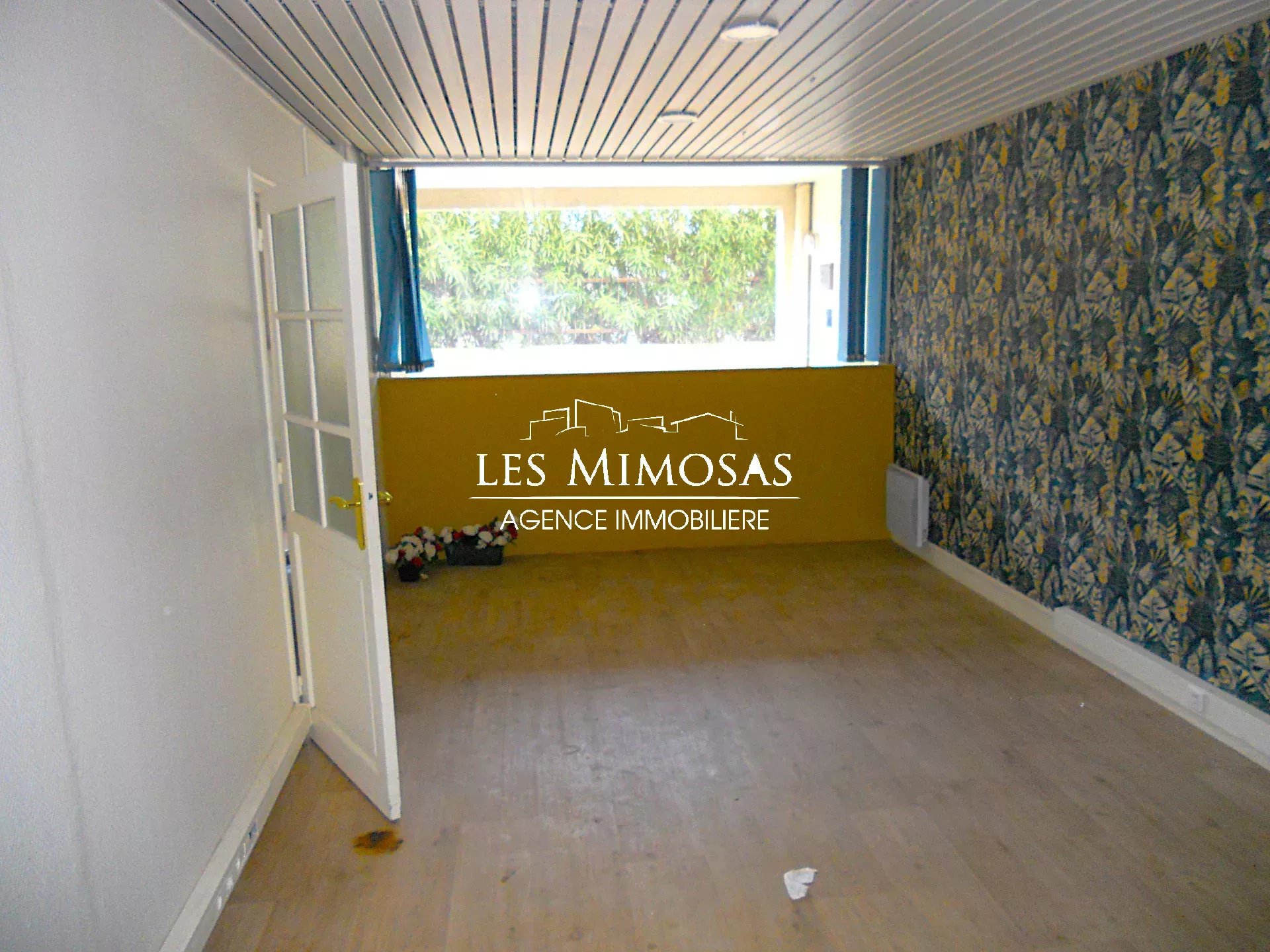 Vente Commerce de 54m²  à Saint-Raphaël