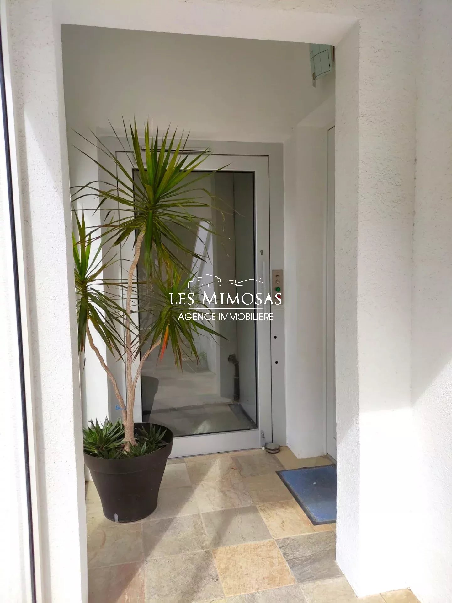 Vente Maison de 110m²  à Saint-Raphaël