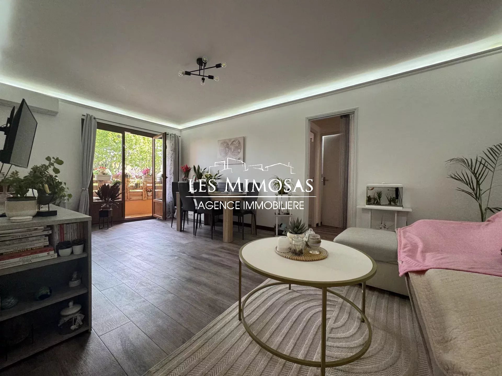 Vente Appartement de 47.02m²  à Fréjus