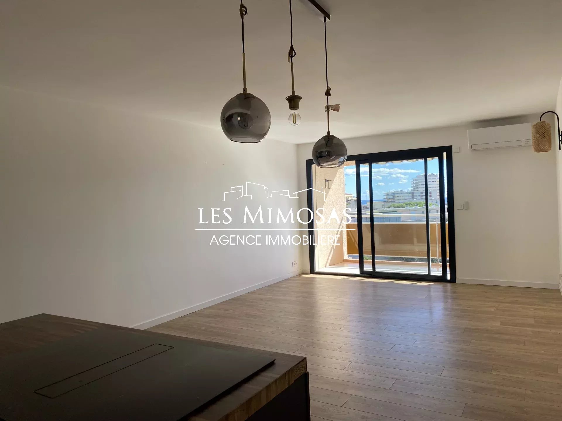 Vente Appartement de 67m²  à Fréjus