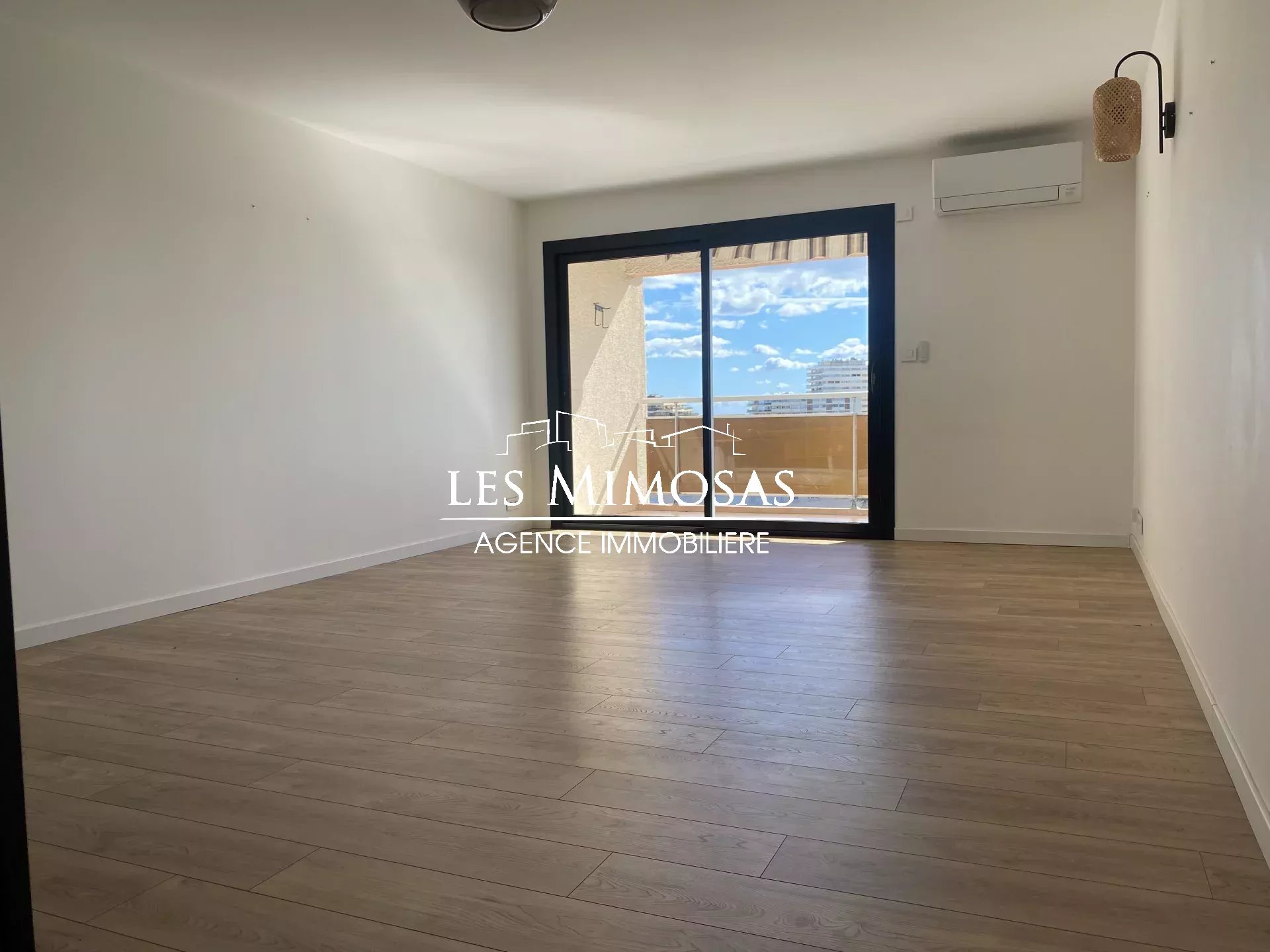 Vente Appartement de 67m²  à Fréjus