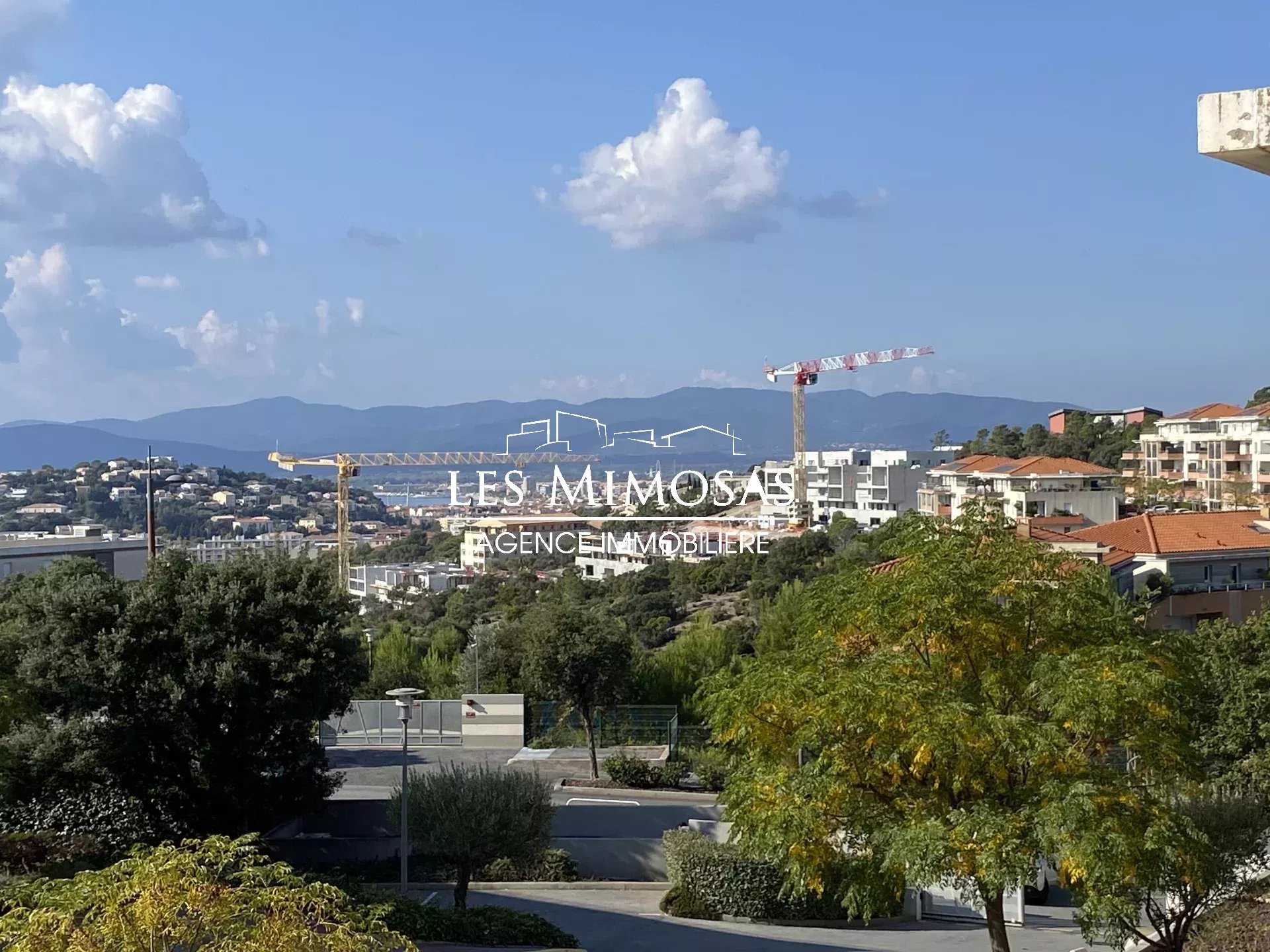 Vente Appartement de 75.34m²  à Saint-Raphaël