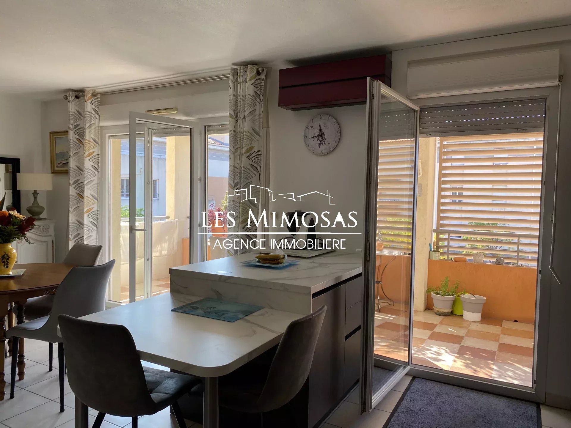 Vente Appartement de 75.34m²  à Saint-Raphaël