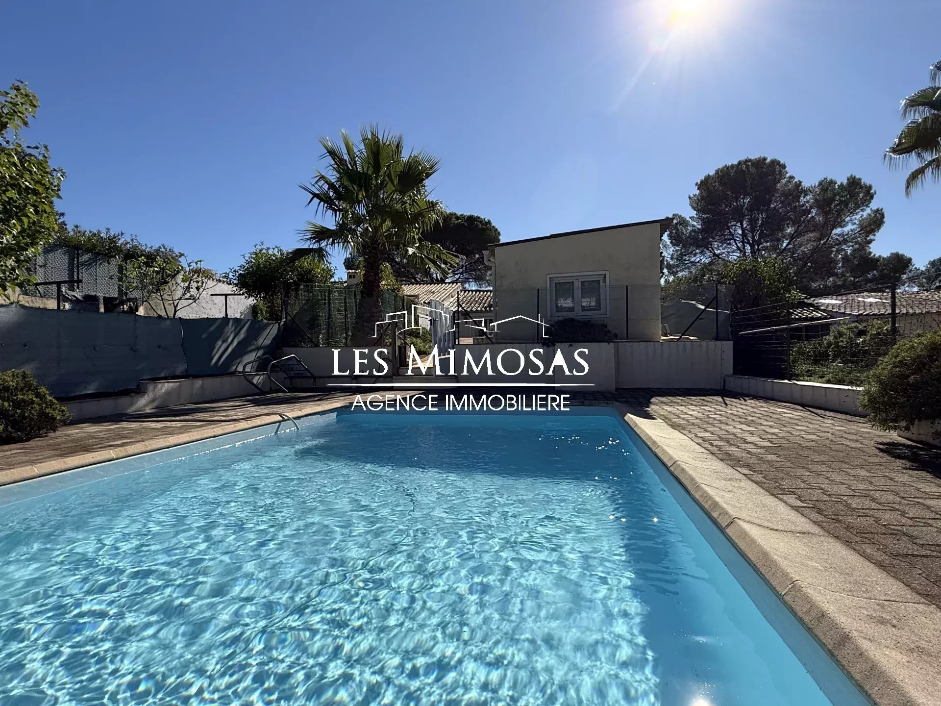 Vente Maison de 48.31m²  à Roquebrune-sur-Argens