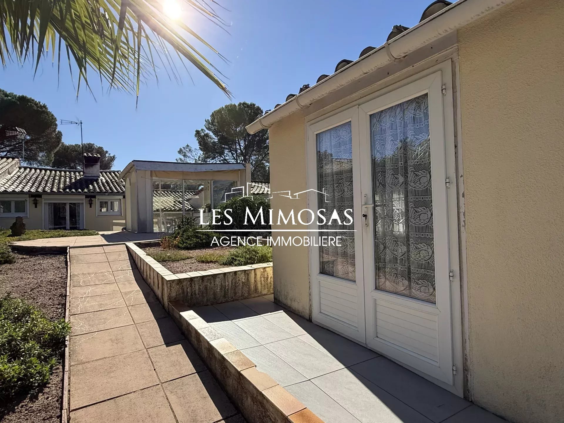 Vente Maison de 48.31m²  à Roquebrune-sur-Argens