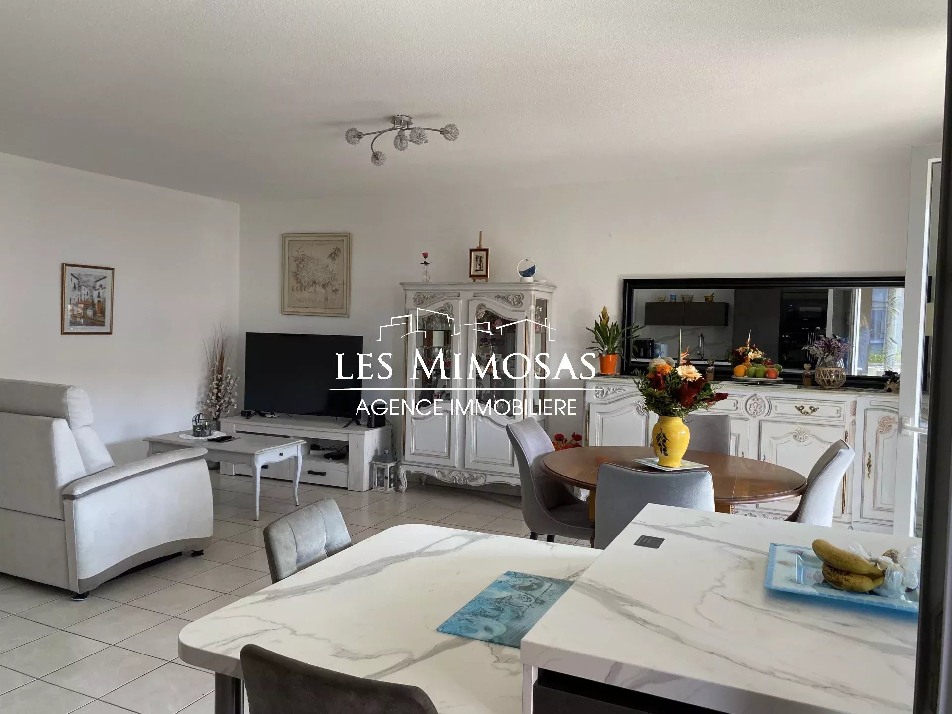 Vente Appartement de 75.34m²  à Saint-Raphaël