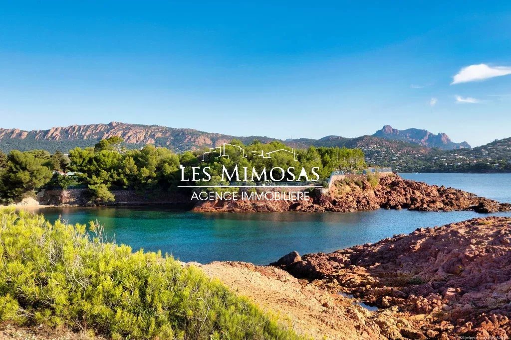 St Raphaël – Le Dramont, Studio proche mer