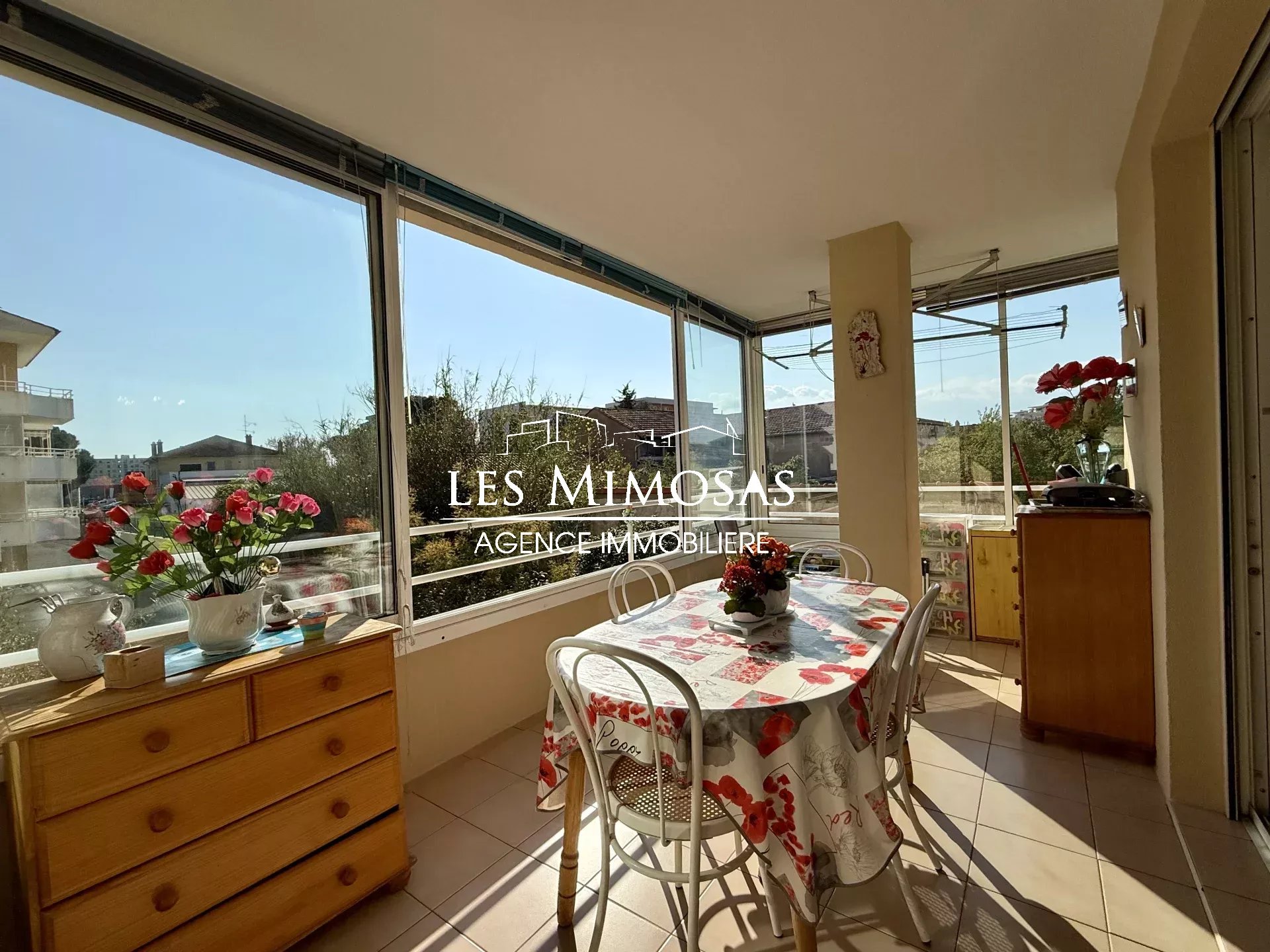 FRÉJUS – APPARTEMENT 4 Pièces avec GARAGE et CAVE