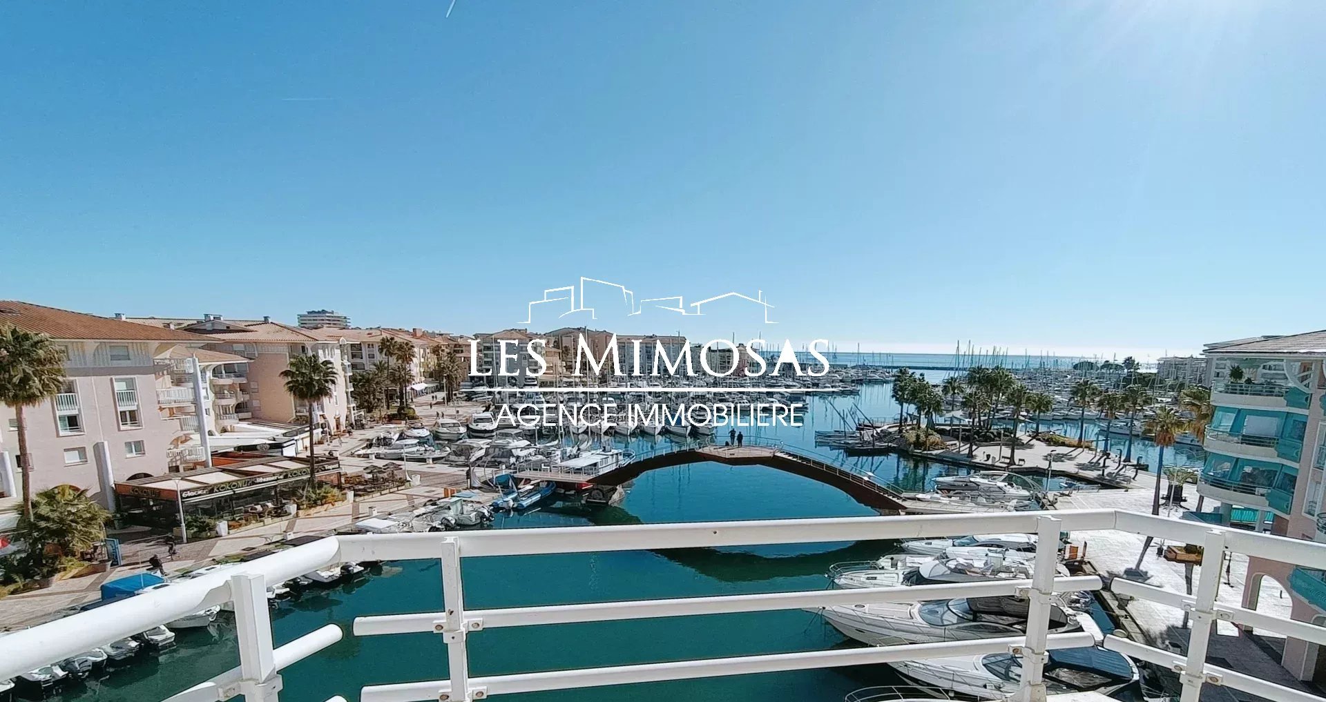 Vente Appartement de 108.7m²  à Fréjus
