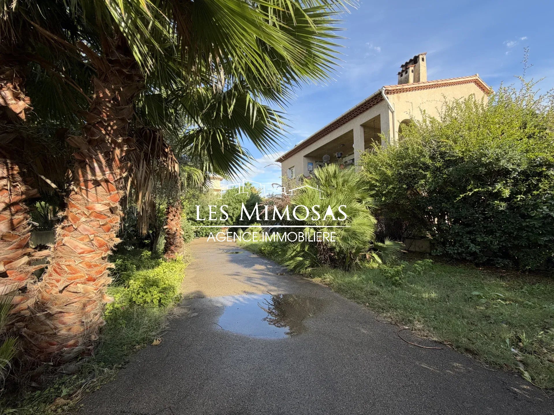 Vente Appartement de 110.3m²  à Fréjus